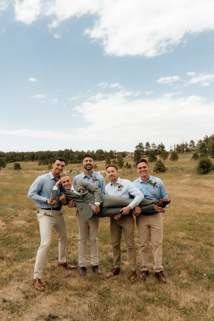 colorado air bnb wedding