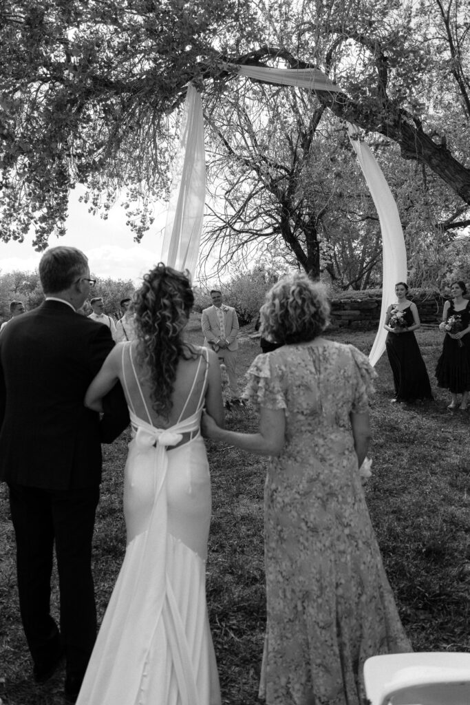 Summer wedding in the mountains of colorado